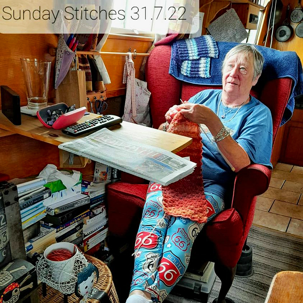 Sunday Stitches,  last day of July. Where is this year going? Back on the boat knitting  a scarf from stash yarn, Woodlander which used to be in @jamescbrett range. The leggings are from @funkyfitnessuk and are a reminder of the time about 8 years ago when we spent a bit of time on @route66official Carole.  @winwickmum @letsknitmag @hi.ravelry #canalife #knittersofinstagram #knittersonaboat #knittersofravelry #knittersoftheworld #scarfknitting www.thewoolboat #slowlife #slowfashionmovement #slowfashion @slowfashion.uk @slowfashion.movement