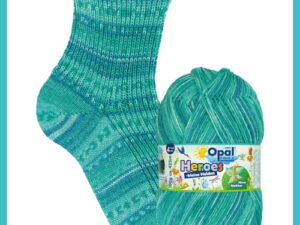 “Opal “Heroes Nina Nektnr/ Kleine Helden Heroes” From the Wool Boat and Opal, shade 11542 4 ply turquoise shades knitting or crochet yarn from Opal Heroes range.75% Wool - 25 % polyamide. It is ideal for socks and more! Makeup - Size 100gm balls (425m) Tension Stitch 30 Stitches x 42 Rows to a 4-inch square. 2.25mm (UK13) needles A quality yarn at a nice price from a unique wool shop. If you can’t get to us on The Wool Boat we can post out to a UK address for postage cost if applicable. Machine Wash 340° This is the Heroes Nina Nektnr, Shade no 11542, in shades of turquoise. The dye lot no is 3884 Collect from The Wool Boat moored near Burscough in West Lancashire or this yarn can be posted out to a UK address with postage and packing added if applicable. Thank you for having a look, Carole, and Capt Col on The Wool Boat.